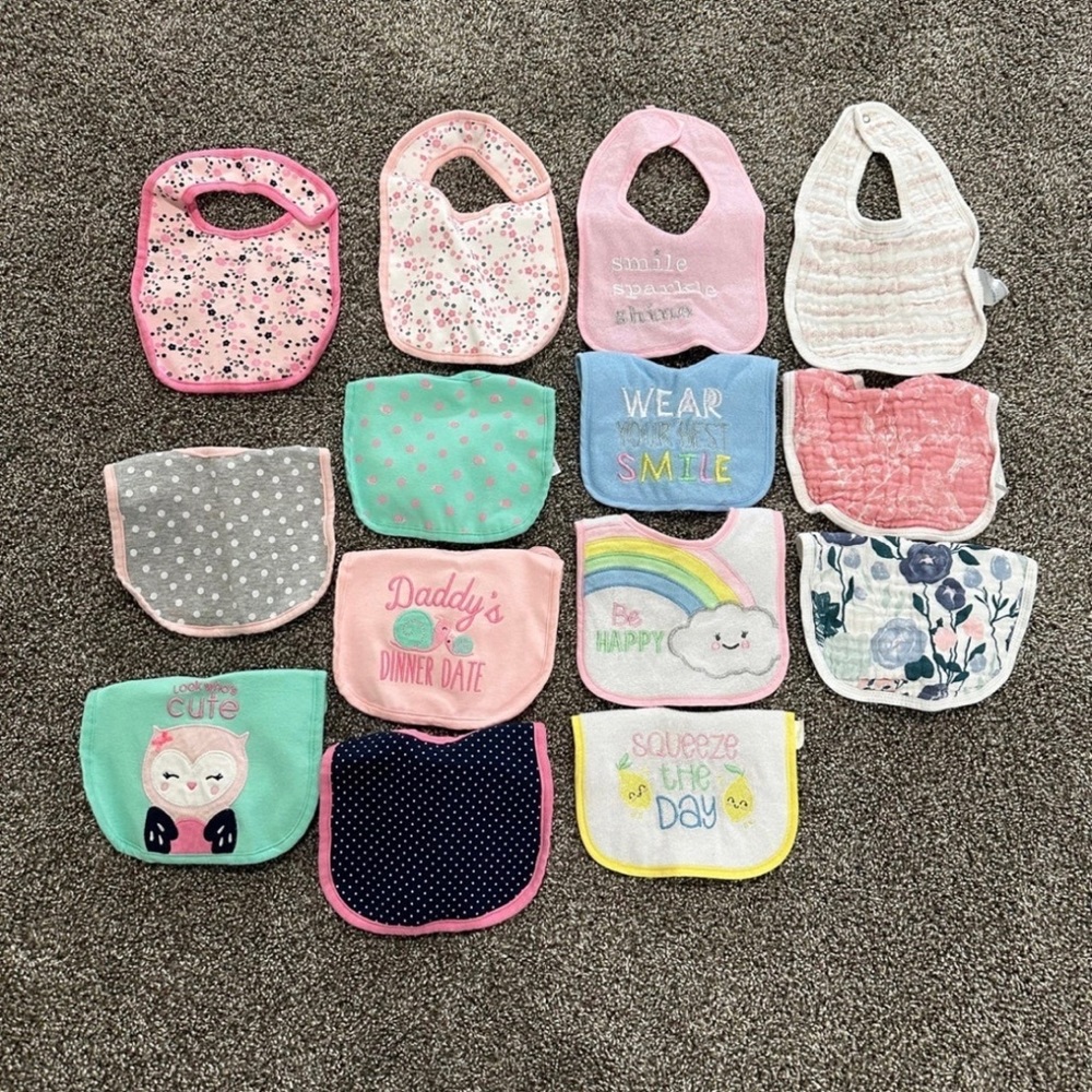 14 Baby‎ Girl Bibs